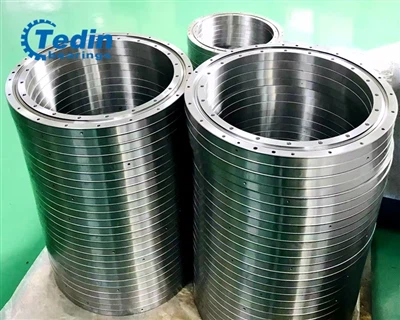 Mae Tedin yn llwyddiannus yn cyflwyno swp o gyfeiriannau rholer wedi'u croesi...